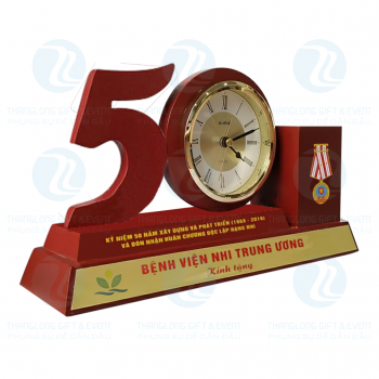 Đồng hồ Kara- Đồng hồ để bàn gỗ số 50